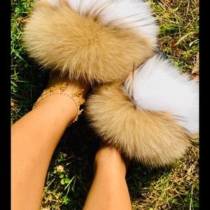 100% Raccoon fur slides